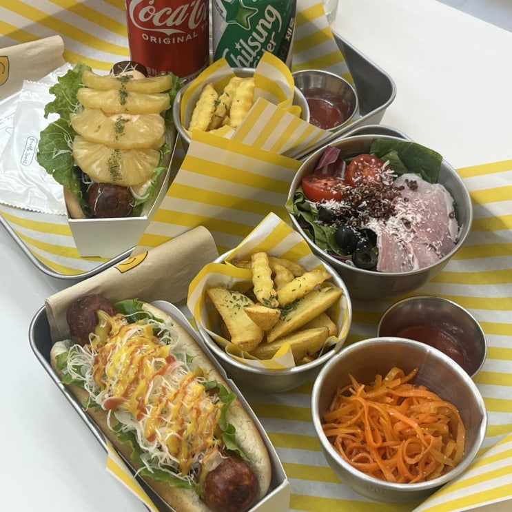  사당역 브런치 맛집 추천 더뱅어핫도그