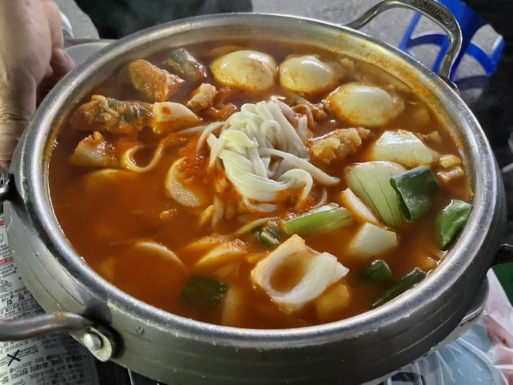  [부산 남포동 노상 식당] 고향김치전골
