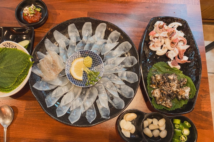  독산 바다향기 쥐치회에 갑오징어회, 돌멍게와 참멍게 세트까지 알차게 덤벼본 후기