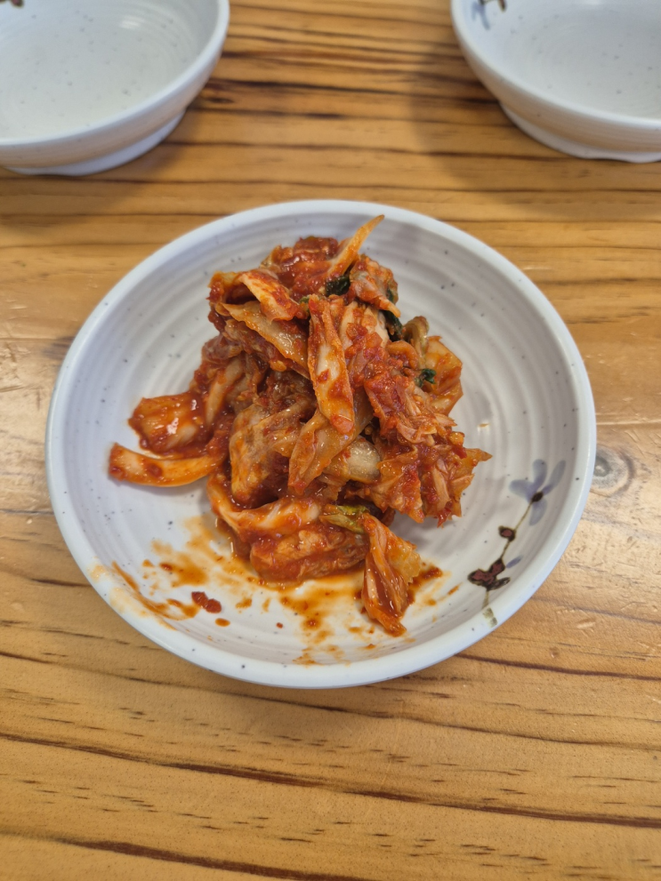  [서초구 양재동]임병주산동칼국수(바지락칼국수 칼국수김치 자타공인 일타강사에게 품는 의문점)