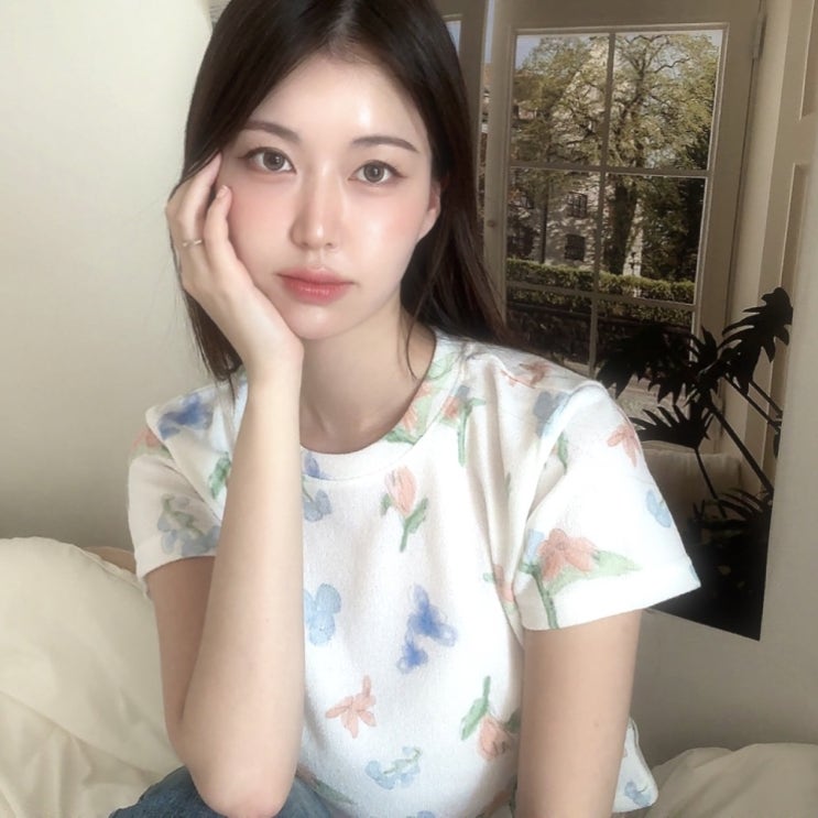  여자 반팔 티셔츠 시눈 멀티 플라워 여름 바캉스룩 위시리스트 추천
