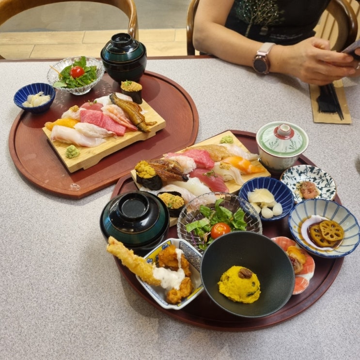  신촌 맛집 초밥 전문점 스시도쿠
