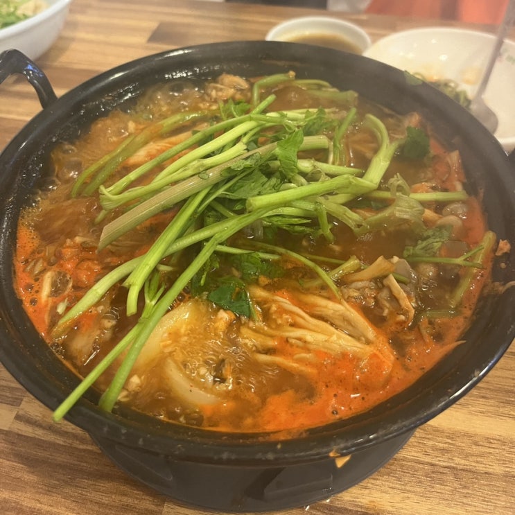  [가양칼국수 버섯매운탕] 풍자 또간집 바글바글 와글와글 버섯매운탕 여의도 맛집