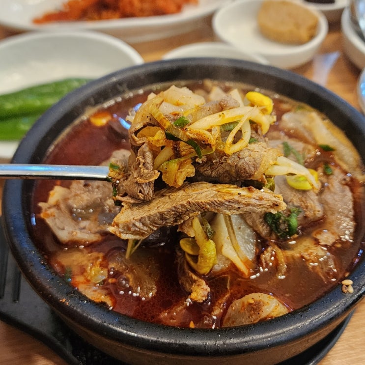  광주 상무지구 해장국 맛집 미풍해장국 와이프가 극찬한 24시 국밥집