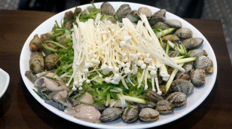  전국 5대 칼국수,공주 동학사 근처 맛집 공주시 칼국수  <유가네칼국수 공주본점>