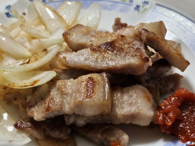  가까운 이웃이 먼 친척보다 낫다