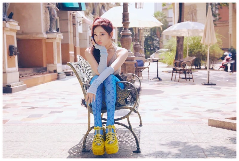 aespa 'Supernova': Meaning, Lyrics, Fanchant, Profile