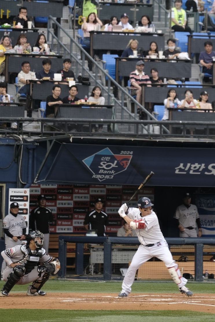 <b>잠실</b>야구장 <b>두산</b> vs KT 경기 예매 관람 [좌석 1루 레드석... 