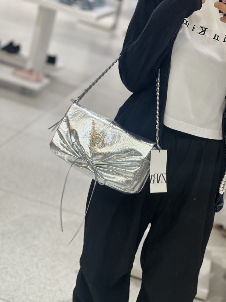 용산 아이파크 자라 쇼핑 ZARA, 반디인하우스 네일샵, 올드페리 도넛
