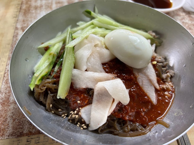  서울 동대문구 경동시장 <소문난냉면>(냉면, 접시만두)