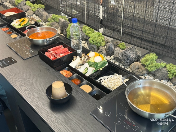 연남동 샤브샤브 맛집 수푸렁 얼큰&맑은 1인 1샤브