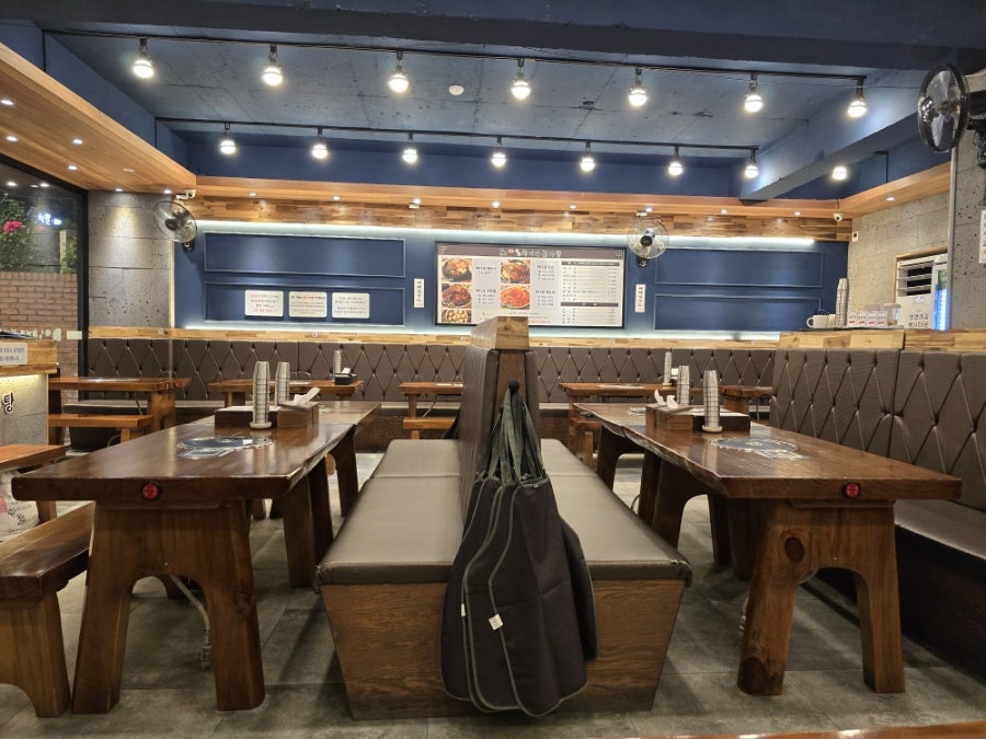 전준수명품청기와감자탕 낙성대점 사진 3