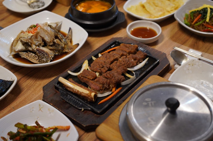  인사동 맛집 양반댁, 비법간장으로 숙성시킨 국내산 돼지갈비 솥밥정식 맛있는 곳!