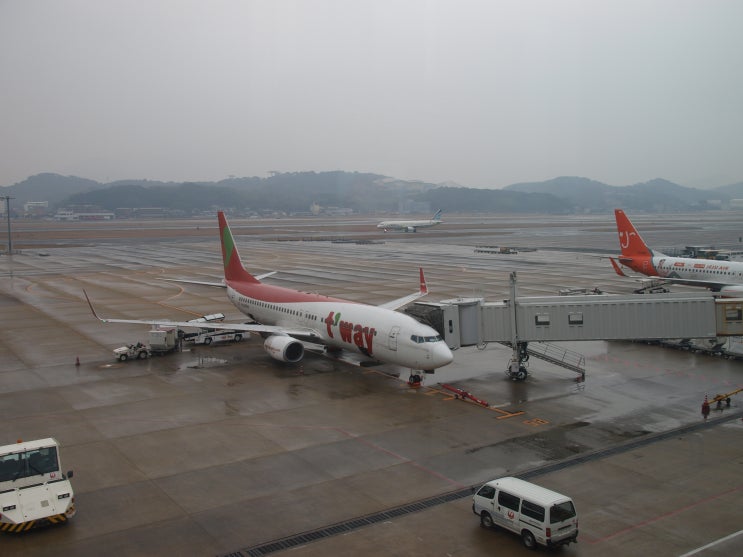  티웨이항공 보잉 737-800 [HL8268]