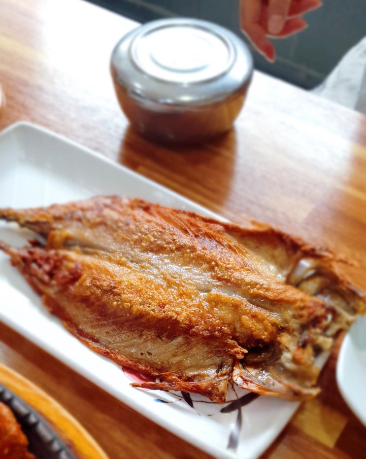  부산 시청 지하철역 맛집 형제기사님식당 고등어 구이 백반
