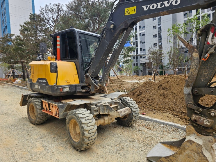  [판매 완료] 볼보 03W 굴삭기 EW60EPRO(2020년식)회링, 웨이트 특급
