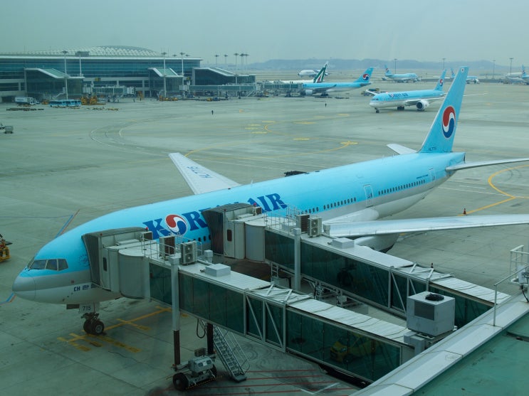  대한항공 보잉 777-200 [HL7715]