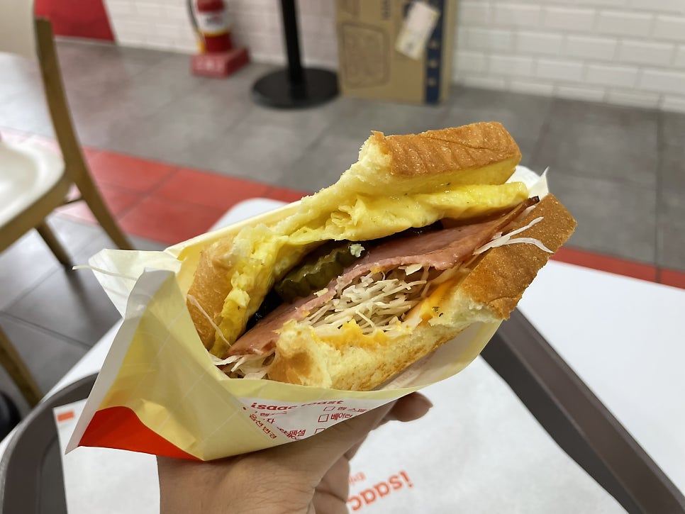 이삭토스트 화성봉담점 사진 6