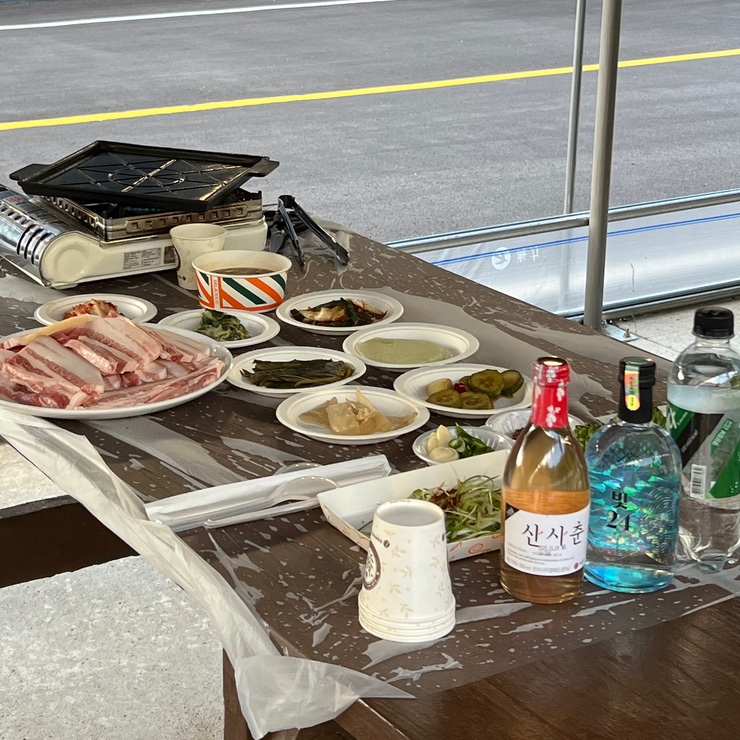  포천 가족펜션 무제한 바베큐와 수영장이 있는 대형 펜션 K수련원