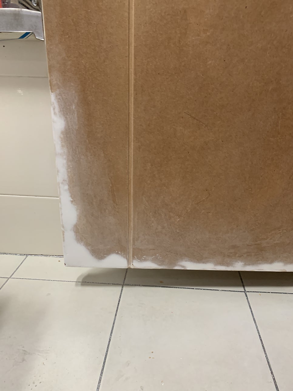 화장실문시트지 들뜬곳복원가능