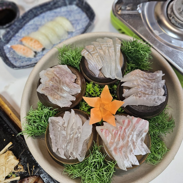  [제주 서귀포 맛집] 올레시장, 이중섭거리 대형 회센터  《쌍둥이횟집》 스페셜코스