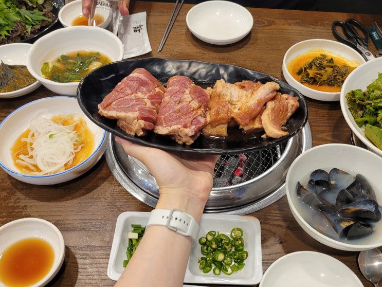  대구 범어동 돼지갈비 맛집 친환경 야채와 즐기는 자연주의 동봉 범어점