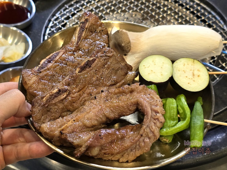  갈마동맛집 짚불구이 소갈비 닭칼국수가 같이 나오는 천도씨