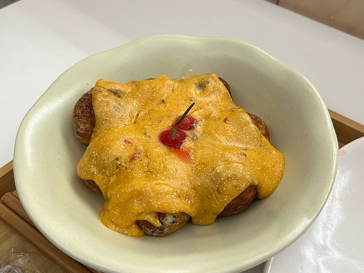  부산 광안리 [나뭇잎마을] 아기자기한 타코야끼 푸딩 맛집