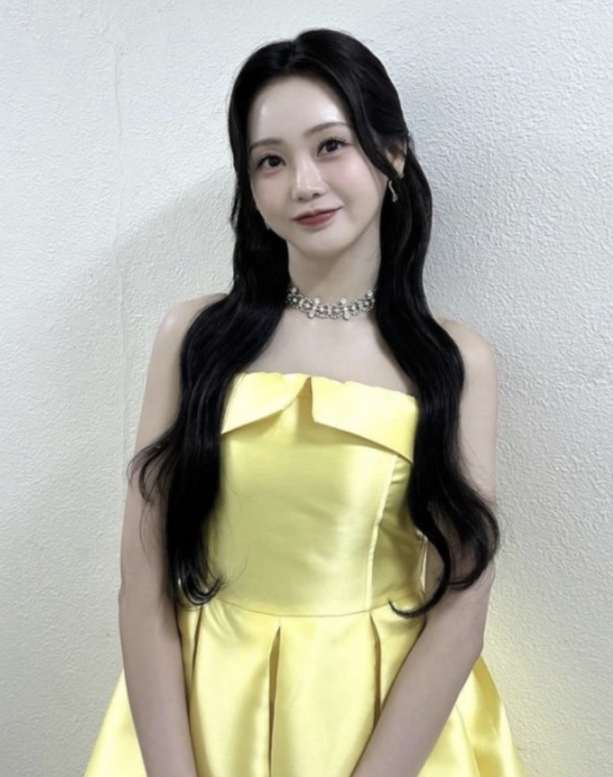 <b>김호중 소속사</b> 생각엔터테인먼트 폐업…<b>홍지윤</b>,금잔디등... 