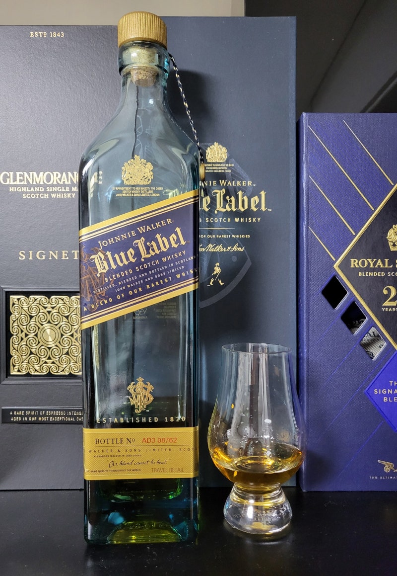 위린이 여자친구가 먹어본 조니워커블루 시음기🥃 (feat.조니워커블루 맛, 가격) : 네이버 블로그