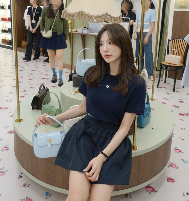  유럽 여성 디자이너 브랜드 못지않은 빈티지하면서 세련된 가성비 좋은 백화점 여성 가방 브랜드 르메메 w. 이나연