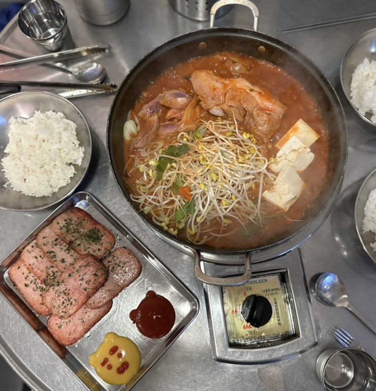  산본맛집 백채김치찌개 산본시장 두루치기세트