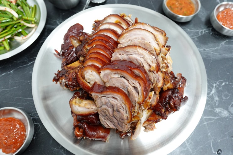  청량리역 근처 맛집 청량리회식 영춘족발 야들야들 끝판왕