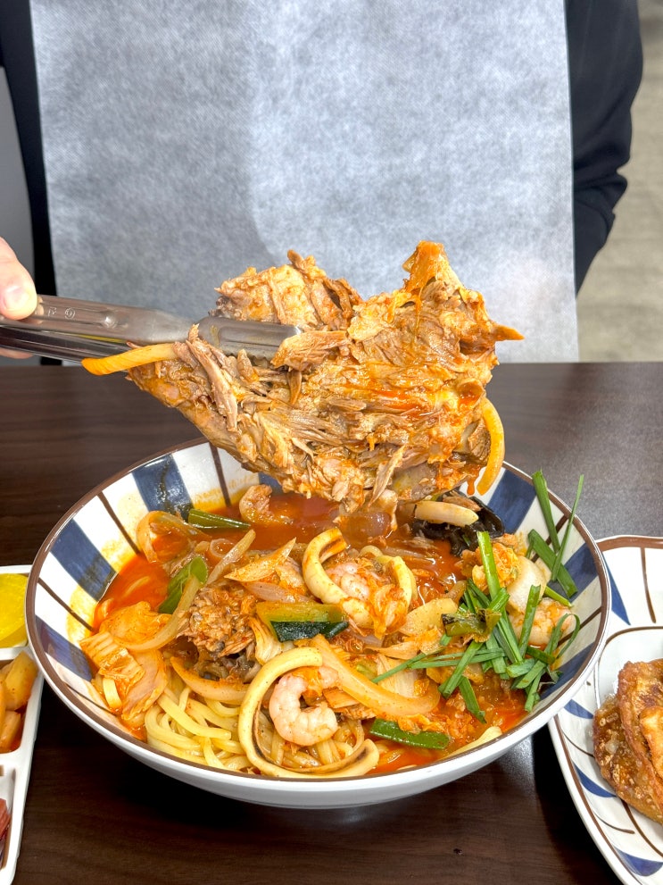  광주 광산구 중국집 뼈해장국과 짬뽕의 만남 고기듬뿍 들어간 간짜장도 맛있는 똑똑한뼈짬뽕