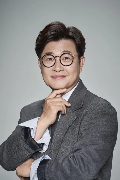장지현 <b>김신욱</b> 쿠팡플레이 윤장현 한준희 이근호 프로필