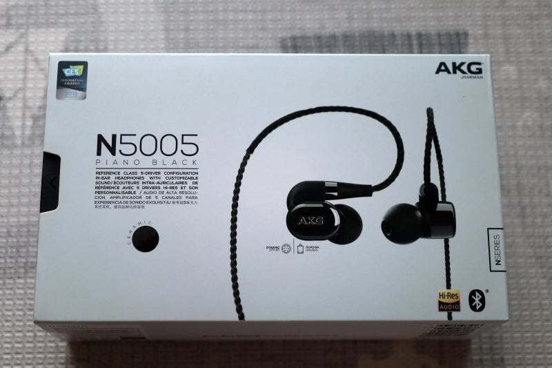 이어폰 추천 / AKG N5005 장점,단점 / 오공이 정착용