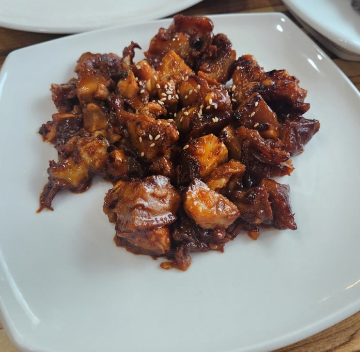  하단 동아대맛집 족발이 무한리필 되는 그곳 다양한 족발요리를 만날 수있는 종로족발 후기 동아대주차