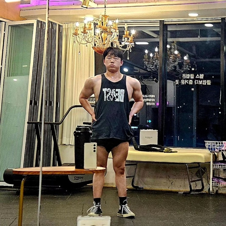 머슬핏 어깨운동 240605 코코넛 어깨 만들기 머슬핏 어깨운동 240605 코코넛 어깨 만들기