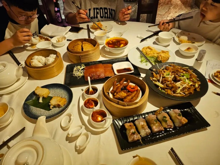  홍콩 침사추이 광동식 레스토랑 Loong yuen