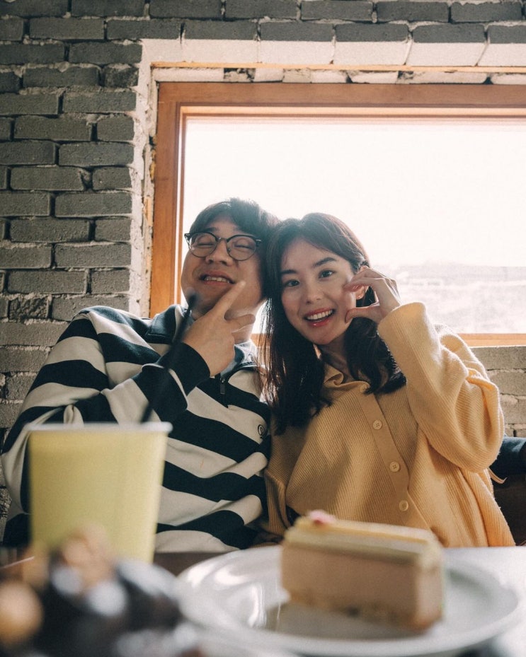 '나는 솔로' 19기 상철옥순, 내년 결혼 발표..."계속 붙어 있고 싶어"