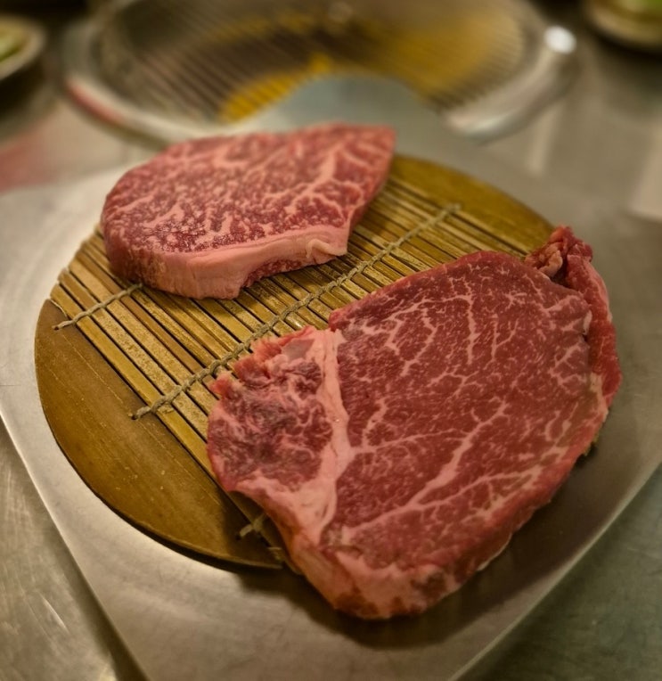  신논현역 한우 맛집 육사시미, 한우 등심, 안심 추천 칠프로칠백식당 신논현직영점
