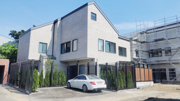  #제주부동산/제주 단독주택 매매/제주 오라삼동 프라이빗한 최고급형단독주택 /엘베/영화감상실#