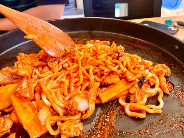  점심 추천 충주호암지맛집 오늘도 닭갈비