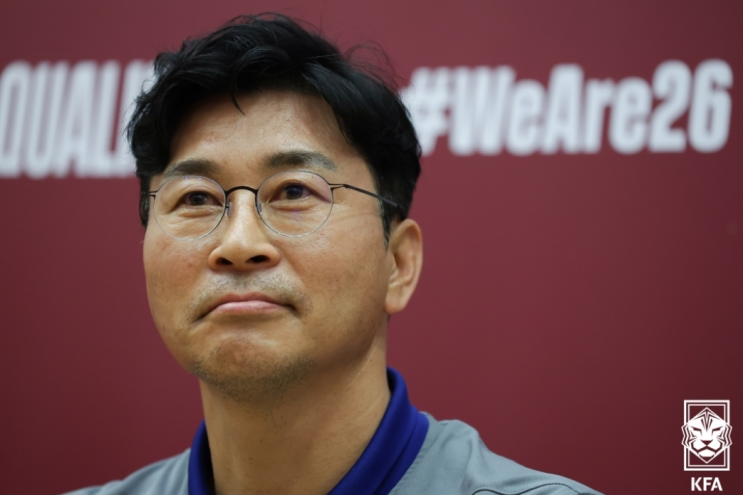 대한민국 축구대표팀 싱가포르에 7-0 대승! 클린스만과의 비교되는 김도훈 감독의 전술 대한민국 축구대표팀 싱가포르에 7-0 대승! 클린스만과의 비교되는 김도훈 감독의 전술