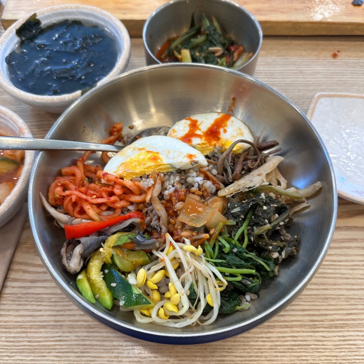  연희동 맛집 연희보리밥 건강한 한식 된장청국장 보리밥 한상 메뉴