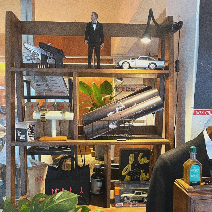  서울 방이동 우연히 가게된 제임스본드 컨셉 007골드커피 카페 롱블랙 황치즈버터바 너티쿠키 리뷰.