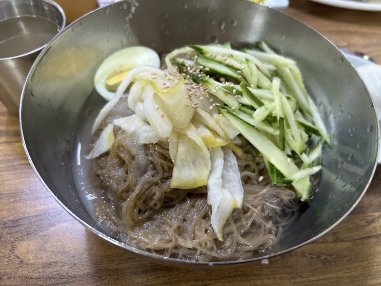  서울 동대문구 제기동역 뒤편 매운 냉면 맛집 <청량리할머니냉면 용두직영점>