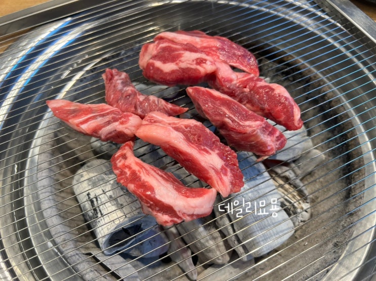  파주 운정신도시 가성비 좋은 소고기 집 품육 참숯 소갈비살 다율점 내돈내산 방문 후기