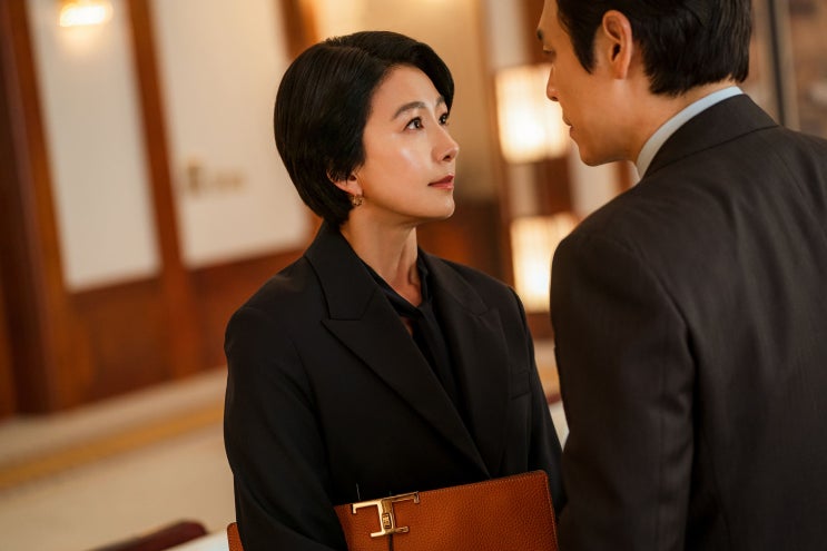 넷플릭스 <<b>돌풍</b>> <b>설경구</b>VS김희애, 한 치의 물러섬도 없는... 