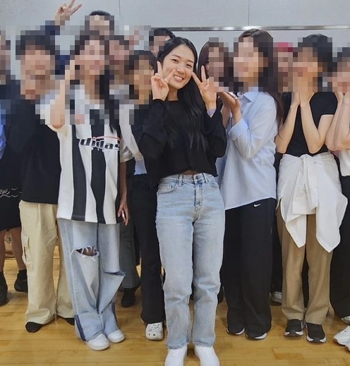 김혜윤, 모교 건국대 깜짝 방문…‘선업튀’ 모녀 인연 계속